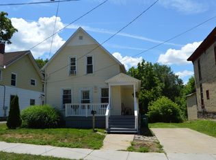 342 Page St NE, Grand Rapids, MI 49505