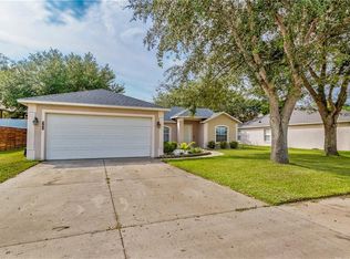 951 Willow Run St, Minneola, FL 34715