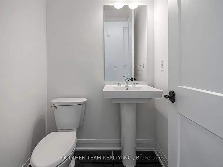 75 West Village Ln — Photo 11