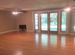 2936 Knoll Acres Dr #L, Parkville, MD 21234