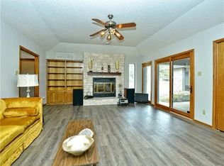 800 Oak Crest Ln, Georgetown, TX 78628