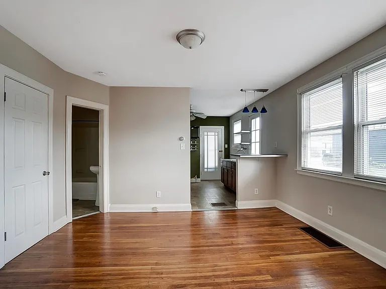 104 Bank Ave #2 — Photo 15