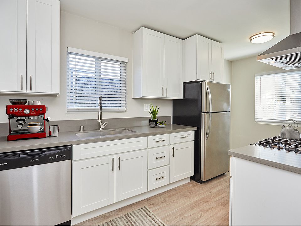 1st image of 11415 Venice Blvd #3x2