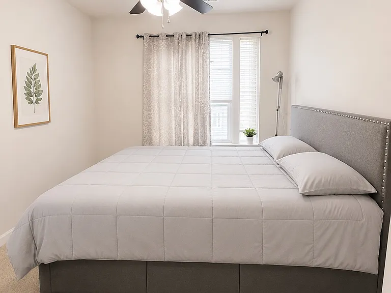 411 Streamview Dr — Photo 8
