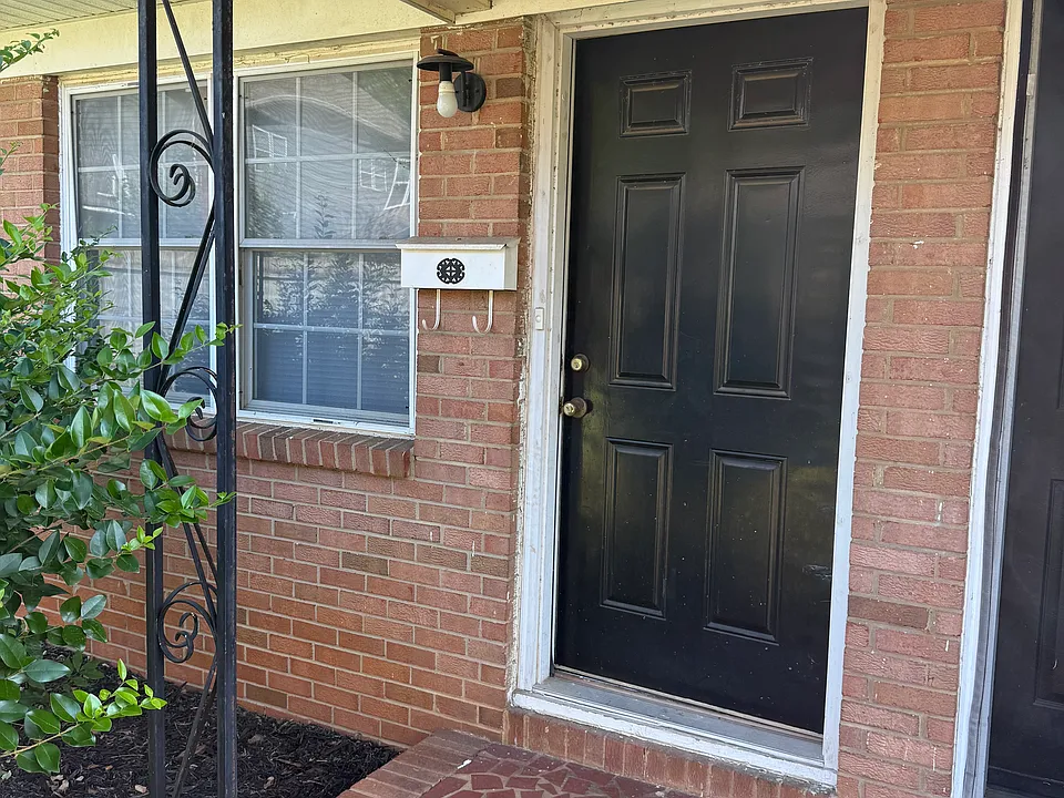 3519 Benard Ave #4