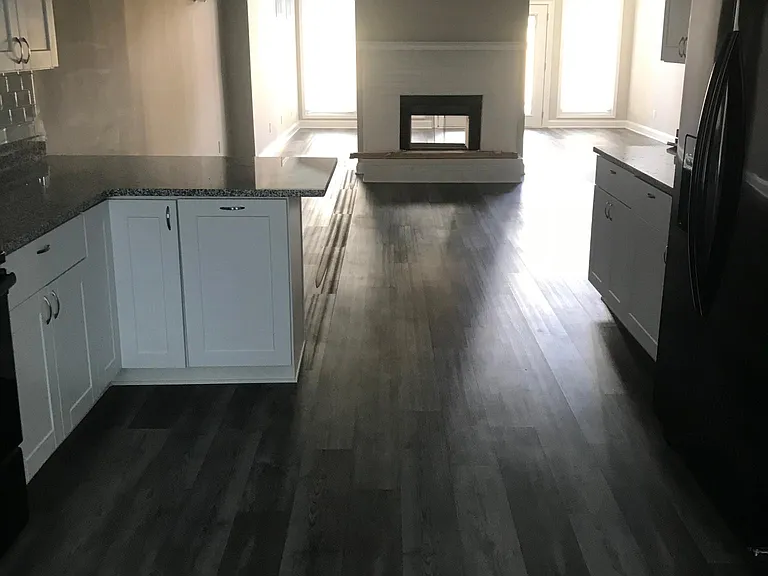 1359 Old Virginia Ct SE — Photo 4