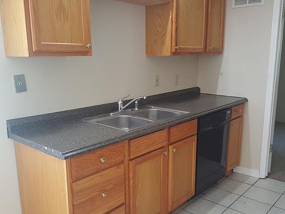 2nd image of 7608 E 108th Ter