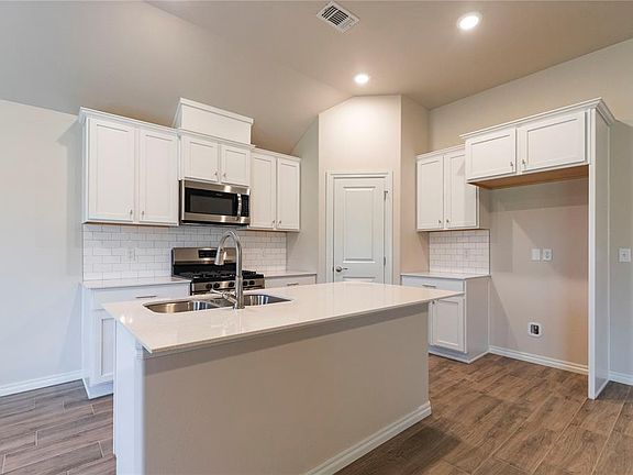 2nd image of 5317 Malpaso Creek Dr