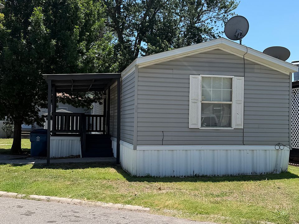 1st image of 3724 SW 23rd St