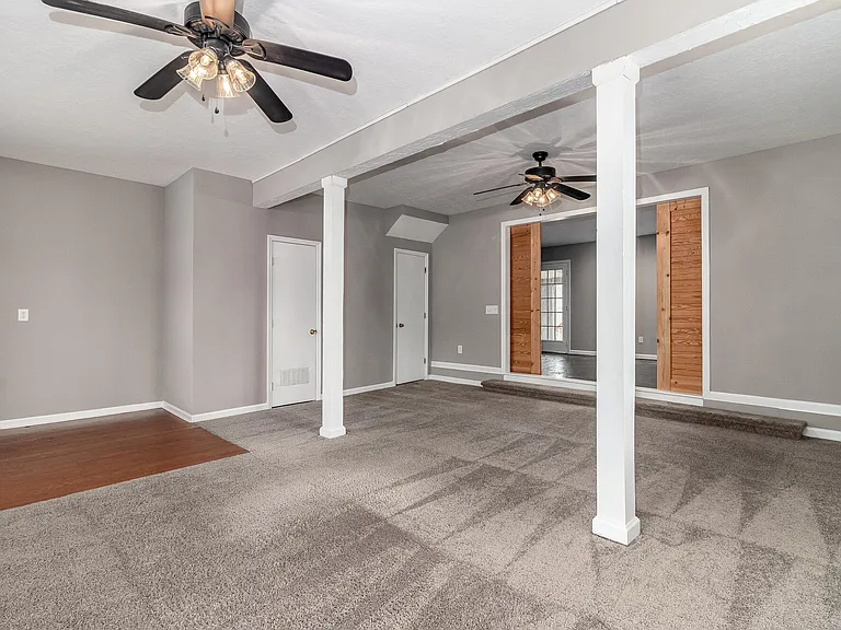 3844 Creek Ct — Photo 21