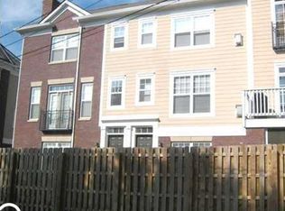 73 Florence St, Carmel, IN 46032
