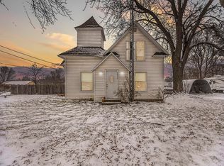 5832 S Oceana Dr, Rothbury, MI 49452