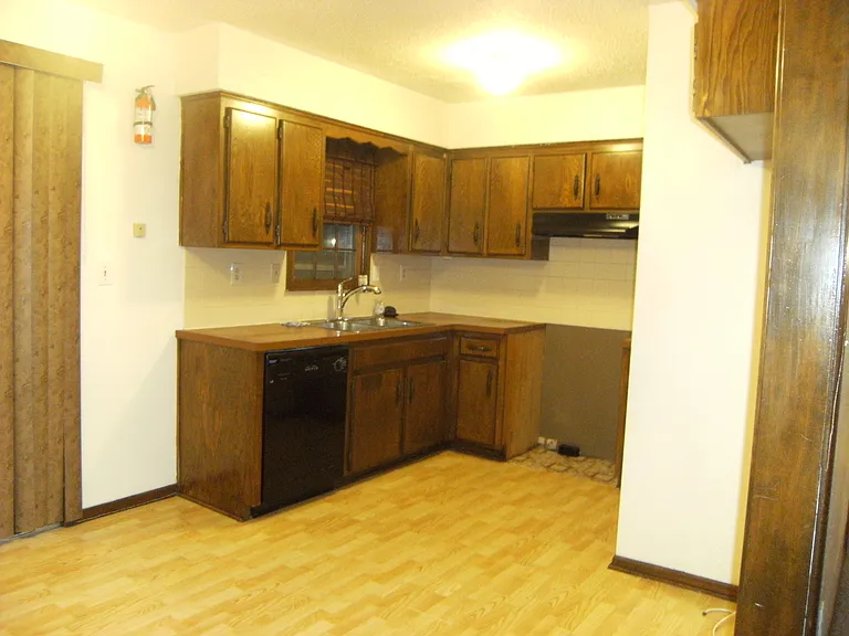 9715 Hillcrest Rd #9715 — Photo 10
