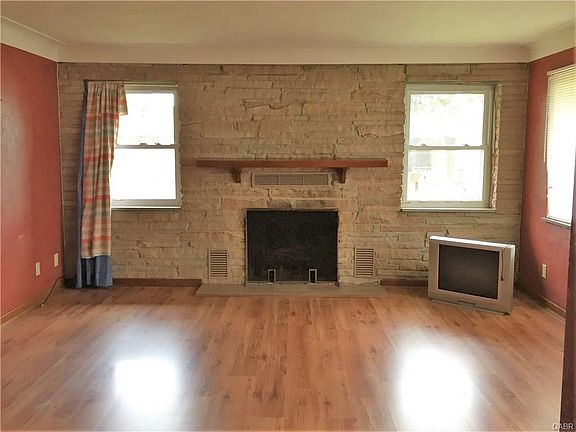 3rd image of 3748 Greenville Nashville Rd