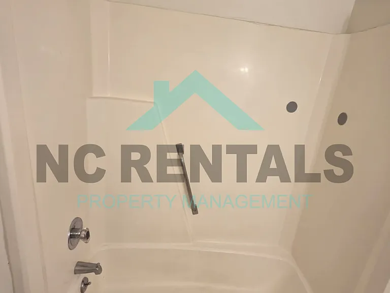 2559 Green Oaks Ct #A — Photo 12