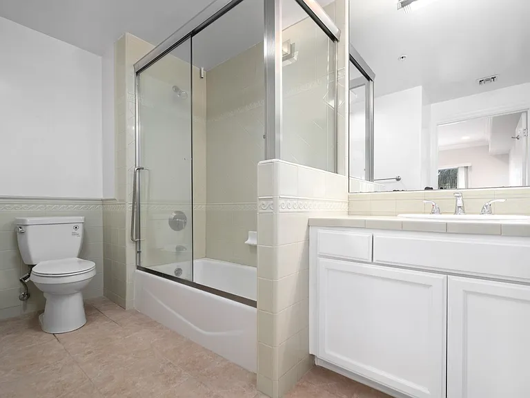 3328 Oakhurst Ave — Photo 3