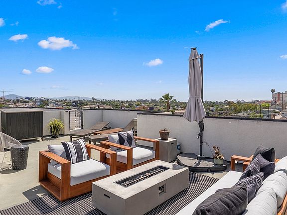 2nd image of 4021 Georgia St #10