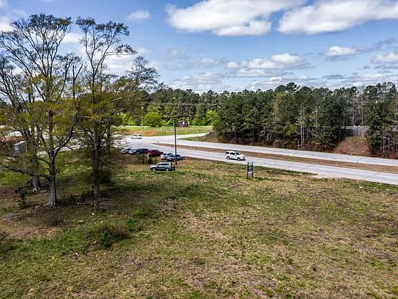 3rd image of 3137 Carrollton Villa Rica Hwy