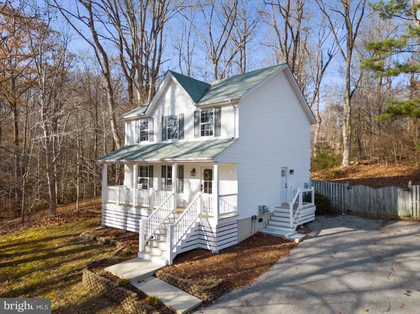 4460 Woodview Ln, Prince Frederick, MD 20678