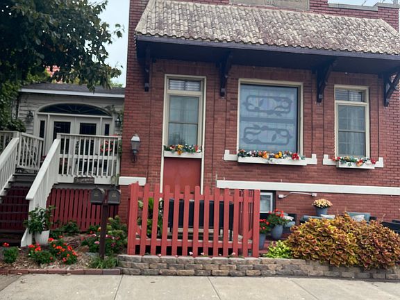 2nd image of 1109 K St
