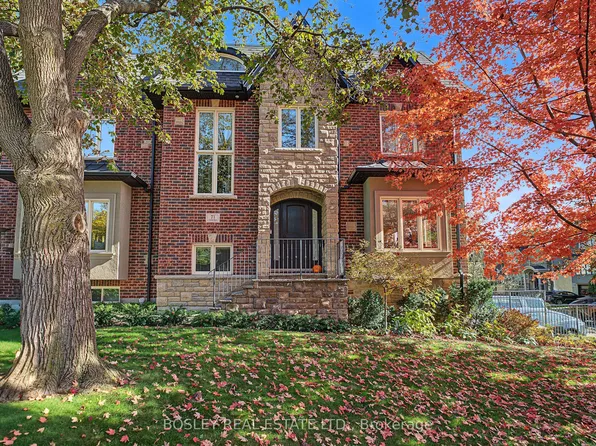 71 Cardiff Rd, Toronto, ON M4P 2P4
