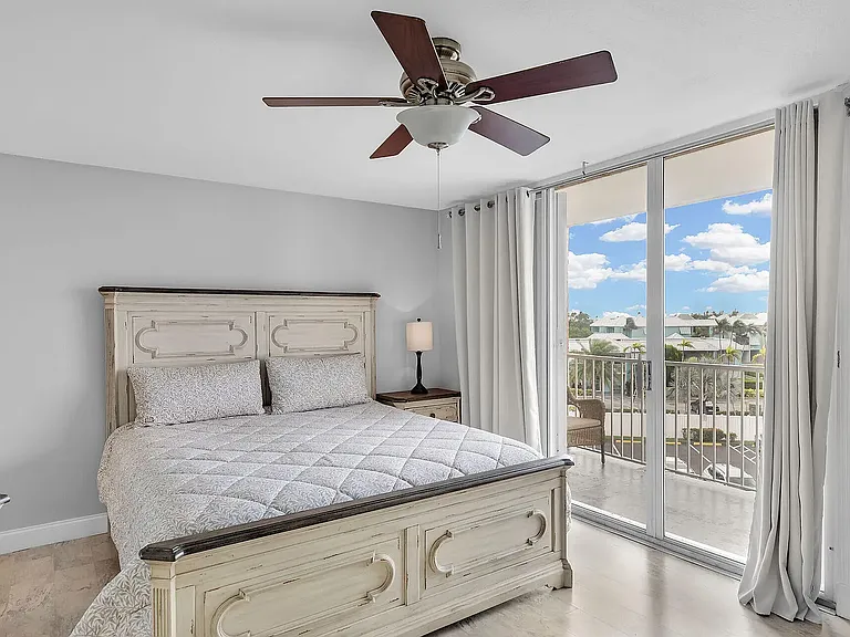 3930 S Roosevelt Blvd #304 — Photo 5