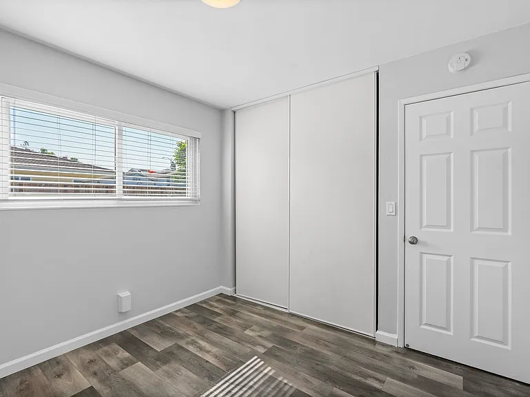2869 Fairfax Ct — Photo 14