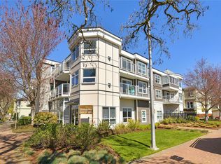Orchard Place, Sidney, BC V8L 5Y4