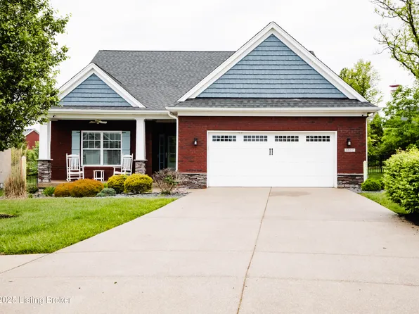 8812 Sanctuary Ln, Louisville, KY 40291