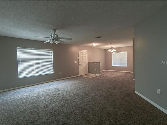 5th image of 4065 Dolphin Dr