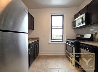 2574 33rd St APT 5K, Astoria, NY 11102