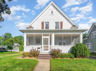 448 9th St, Red Wing, MN 55066