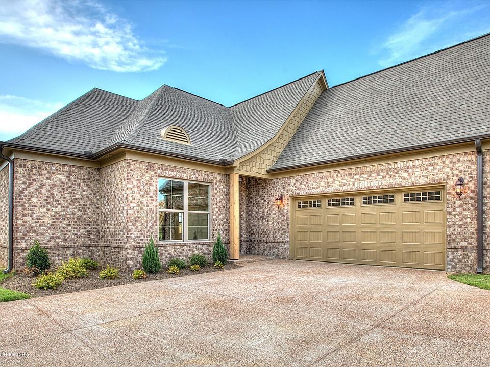 1st image of 3616 W Enclave Dr