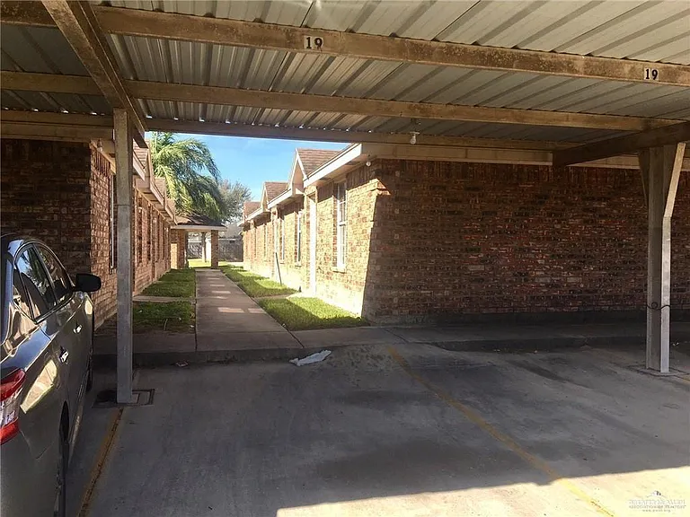 2501 Toledo Ave #17 — Photo 12