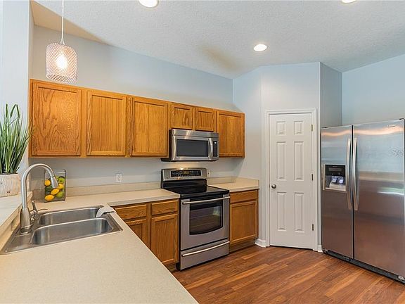 5th image of 12731 Sunland Ct