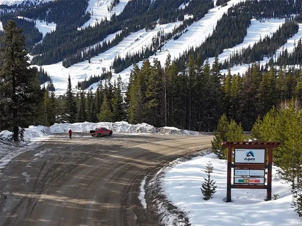 330 Strayhorse Rd #205, Okanagan Similkameen, BC V2A 0E2