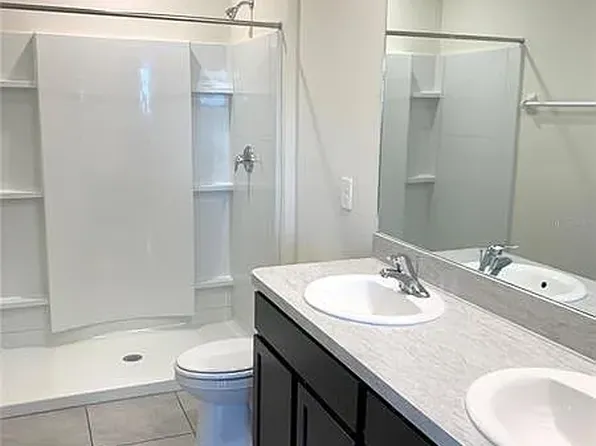 8809 Milestone Dr, Sarasota, FL 34238