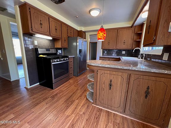 4th image of 2904 Isha Laye Dr