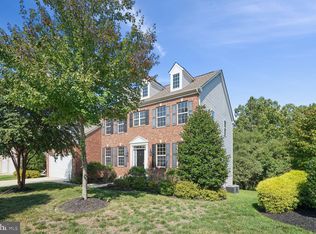 9710 Risen Star Dr, Upper Marlboro, MD 20772