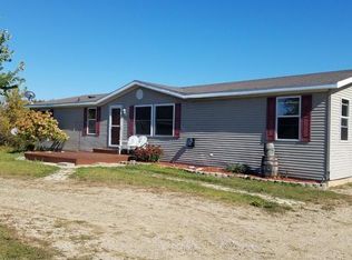 1442 N La Pearl Rd, Weidman, MI 48893