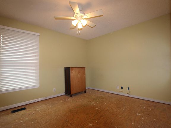 5th image of 4362 Lytle Creek Dr