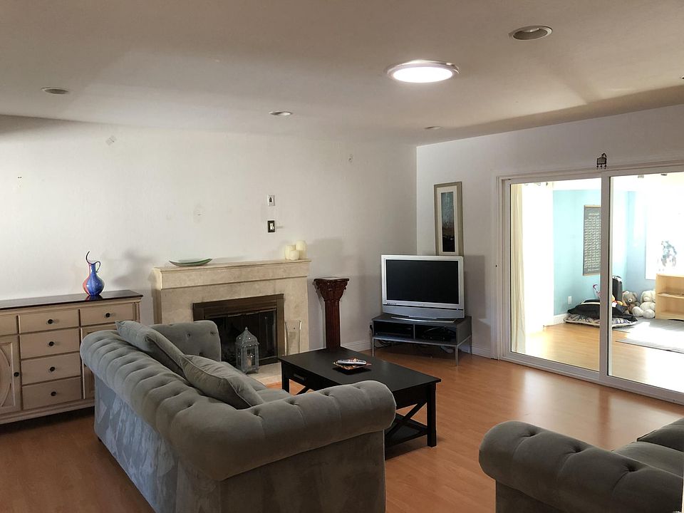 1st image of 5012 Lapa Dr