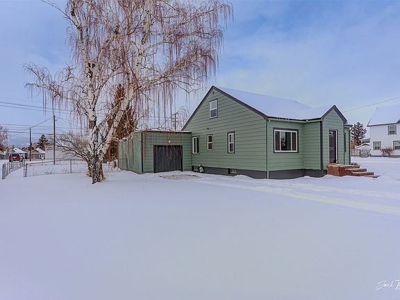 2nd image of 700 4th St