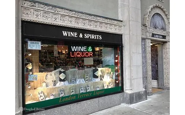 Sold by Douglas Elliman | media 22