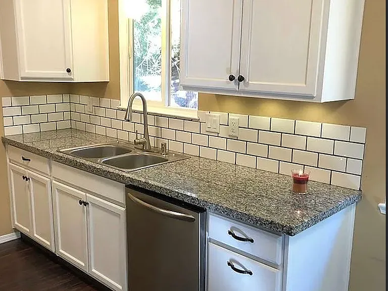 22400 Broken Bough Ln — Photo 8