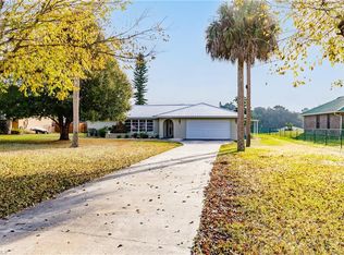 301 Caloosa Estates Dr, Labelle, FL 33935
