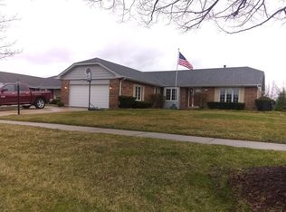 6335 Knollwood Dr, Oak Forest, IL 60452