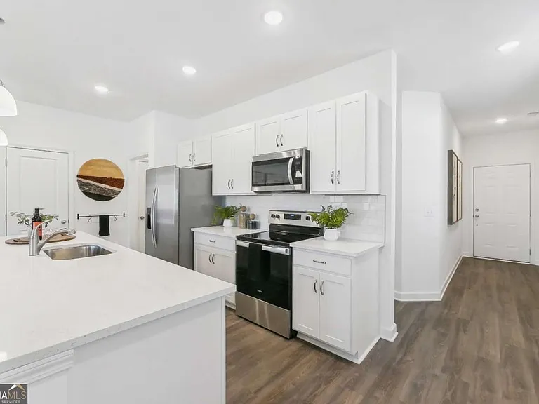 3790 Denton Dr #3790 — Photo 5