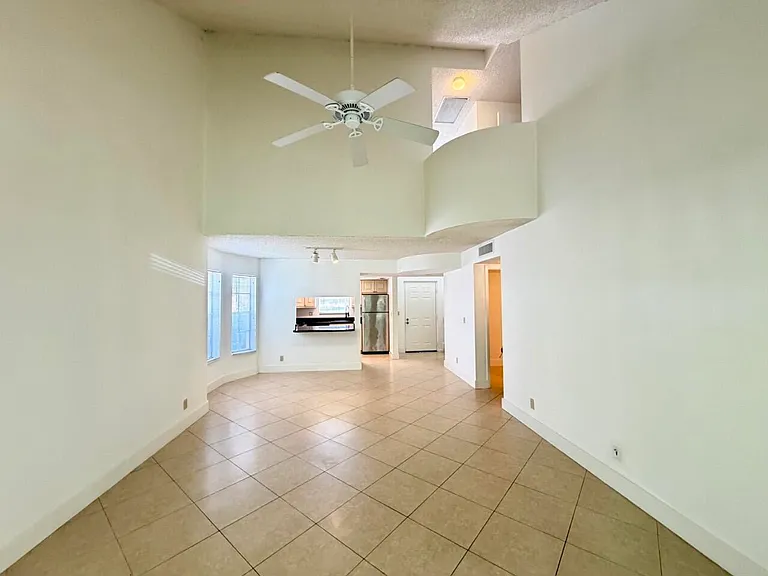 6308 La Costa Dr #D — Photo 6