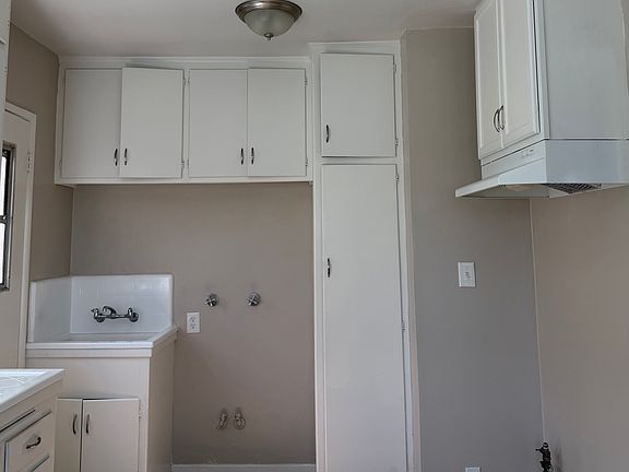 5th image of 1033 S Garfield Ave APT A